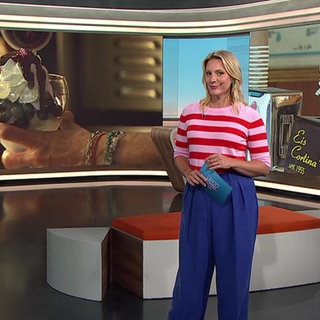 Moderatorin Jana Kübel