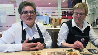 Die Metzgerei Kopf in Lauffen am Neckar ist ein Familienbetrieb. Annette und Gabi arbeiten dort.