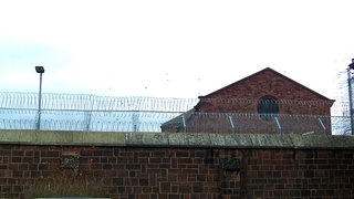 Außenansicht der JVA Mannheim