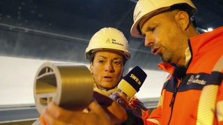 Sonja im Engelbergtunnel bei einer Baustellenexkursion.