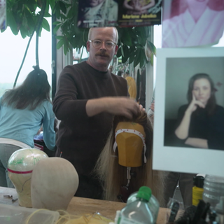 In der Maske vom Musical WE WILL ROCK YOU.