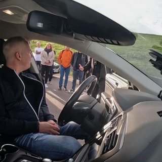 Bei Wind und Wetter: Sicher unterwegs mit dem Auto