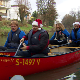 Unterwegs mit dem Kanu im winterlichen Remstal.