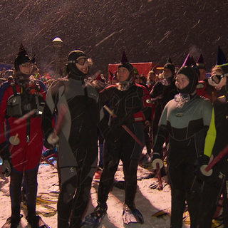 Traditionelles Silvesterschwimmen in Konstanz