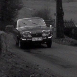Retro: Fahrtraining bei Winterwetter in den 70ern