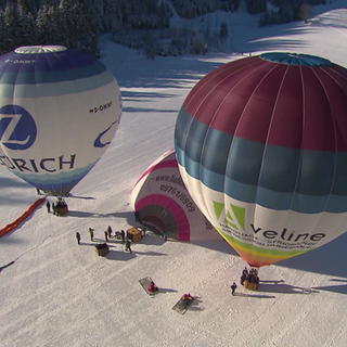 Heißluftballons starten im Tannheimer Tal
