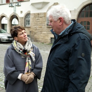 Sonja Faber-Schrecklein im Gespräch mit dem Hedelfinger Ortshistoriker Michael Wißmeyer