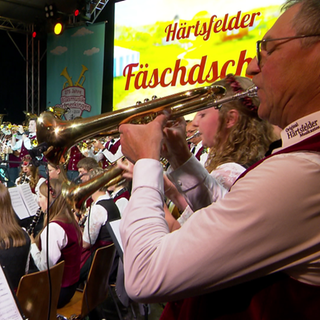 Blasmusikanten in Dorfmerkingen bei ihrer Jubiläumsfeier.