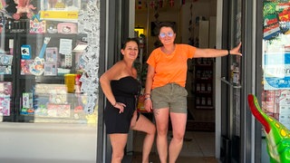 Kioskbetreiberinnen Tatjana Krösel und Jennifer Hartmann