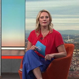 Moderatorin Jana Kübel