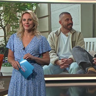Moderatorin Jana Kübel