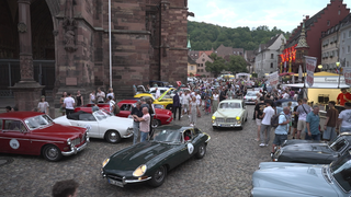 Oldtimer-Treff in Freiburgs Innenstadt.