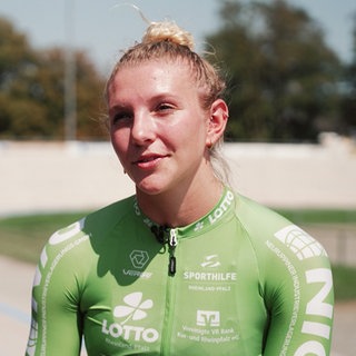 Alessa Pröpster will beim Bahnradfahren die nächste Medaille erreichen.