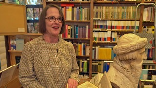 Henriette Sellin führt das letzte Antiquariat in Mainz