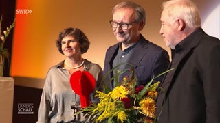 Rainer Bock erhält einen Preis