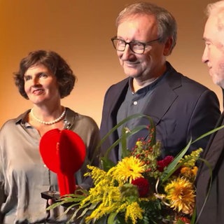 Rainer Bock erhält einen Preis