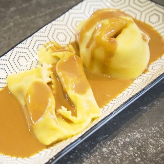 Pasta mit Krustentieren auf einem Teller