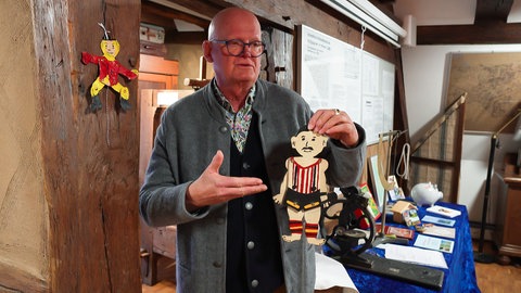 Michael Geib zeigt seine schönsten Hampelmänner