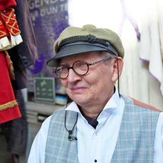 Beate ist Antiquitätenhändlerin und Coach