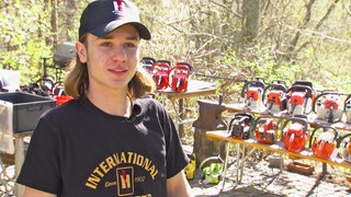 Jakob sammelt Motorsägen