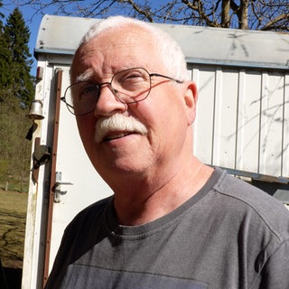 Roger Koch ist Förster im Ruhestand und kümmert sich um über 200 Tiere.