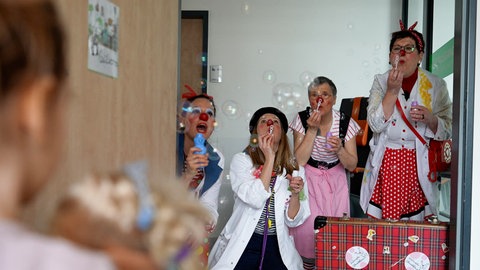Clowndoktoren im Krankenhaus