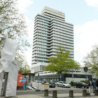 Das Rathaus in Kaiserslautern ist ein markantes Gebäude.