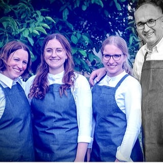 Foto von Sabine Schmitz, ihren Töchtern und ihrem inzwischen verstorbenen Mann