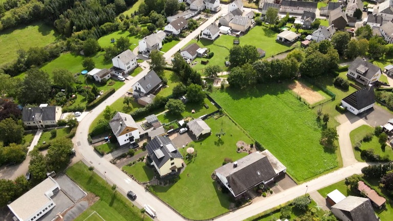 Die Schulstraße in Mittelstrimmig