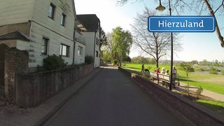Die Rheinuferstraße in Kaltenengers