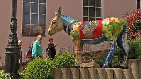 Esel kreativ bemalt
