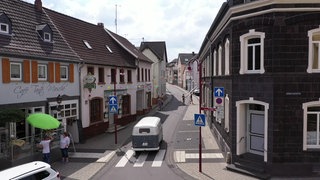Hierzuland Kettig Hauptstraße