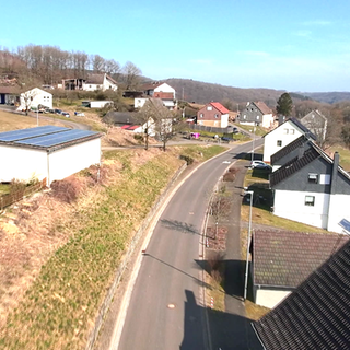 Die Dorfstraße in Elschweiler