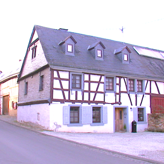 Die Hauptstraße in Leisel