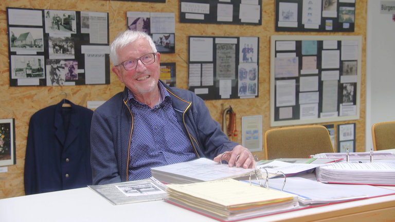 Dorfarchivar Bernd Rickes