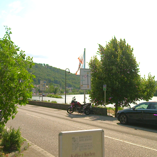 Das Moselufer in Brodenbach