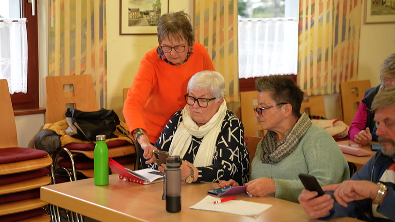 Digitales Training für Seniorinnen und Senioren