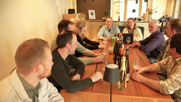 Die Jungwinzer von Mehring bei einem Treffen