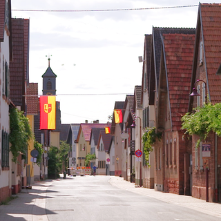 Die Hauptstraße in Böbingen