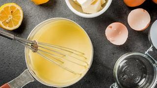Rezept zum Kochen von Sauce Hollandaise.