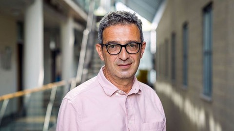 Autor Ahmet Şenyurt