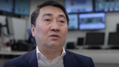 Trung Khoa Lê, Journalist 