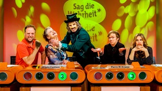 Kandidaten, Moderator und Jury bei "Sag die Wahrheit"