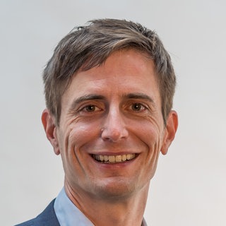 Simon Götz ist Teil des Teams von "Zur Sache! Baden-Württemberg".